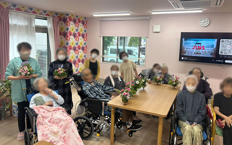 フラワーアレンジメント教室を開催しました！