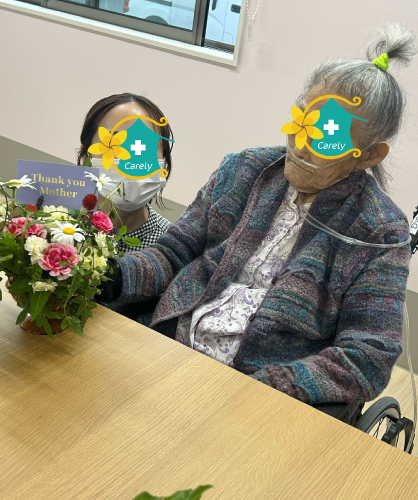 フラワーアレンジメント教室を開催しました！