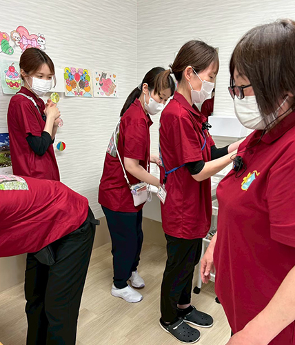 コミュニケーションの研修を行いました。