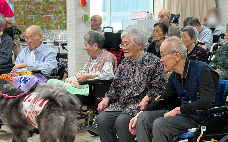 敬老会を開催いたしました