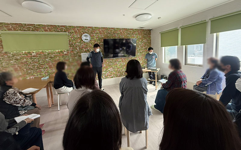 ケアリー甲斐竜王 2周年パーティー