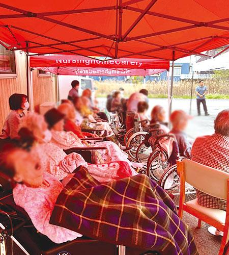 ケアリー甲斐竜王 2周年パーティー