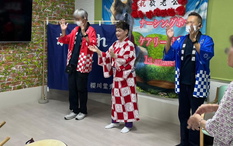 笑顔と拍手に包まれた敬老会