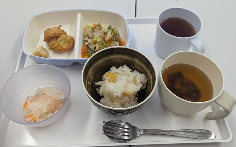 笑顔と拍手に包まれた敬老会